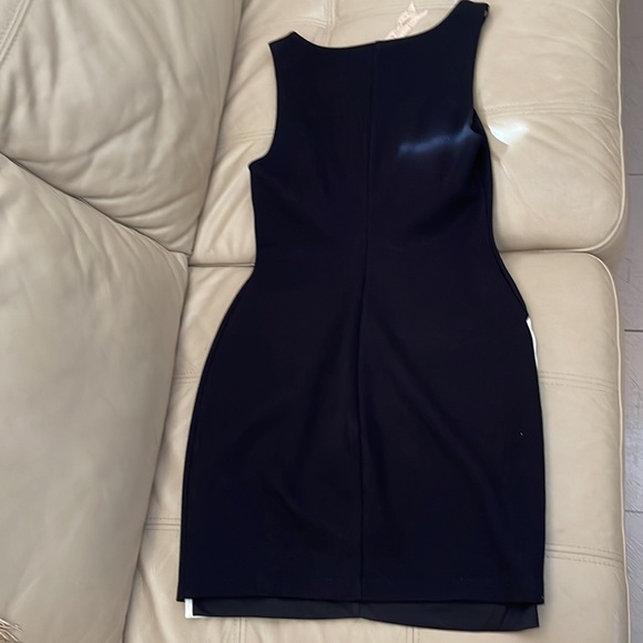 Business Causal Purchased in Ritz Carlton gift shop. Size small, fits 0-2. - Picture 3 of 3